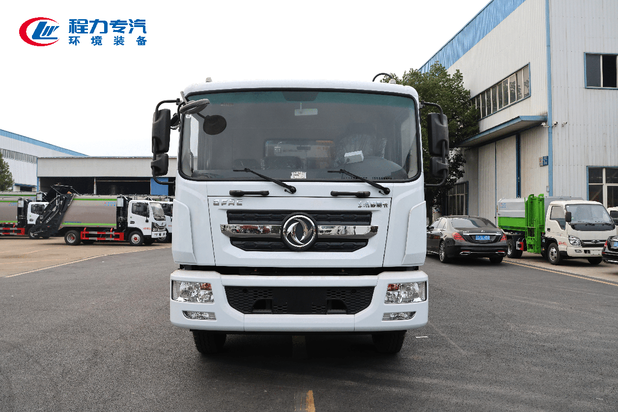 東風多利卡D9壓縮垃圾車