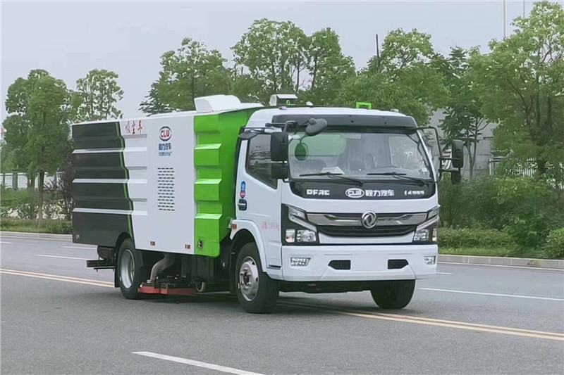 東風(fēng)大多利卡吸塵車