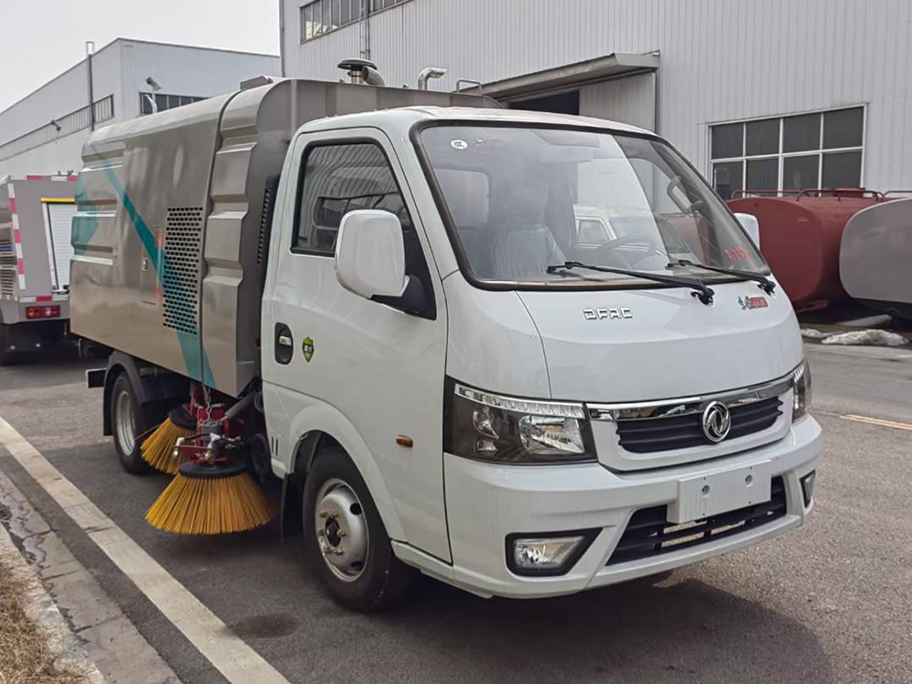 東風(fēng)途逸掃路車